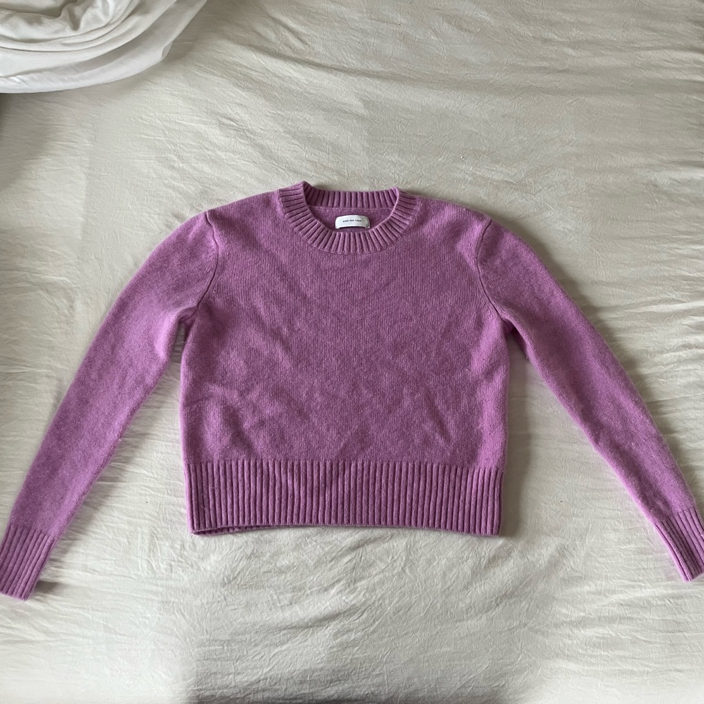 Mila Cashmere Boxy Crop Sweater in Purple